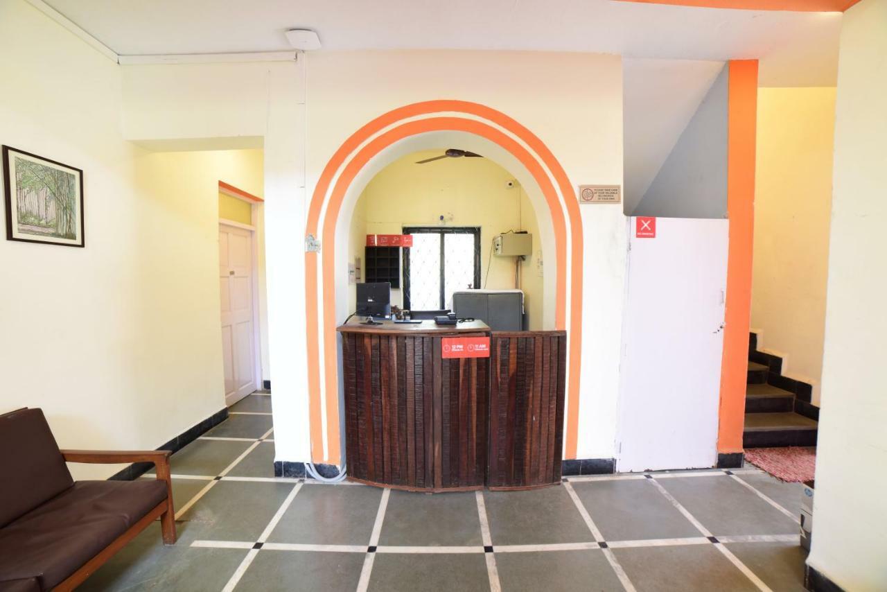 Big Daddy'S Inn Candolim Exterior foto